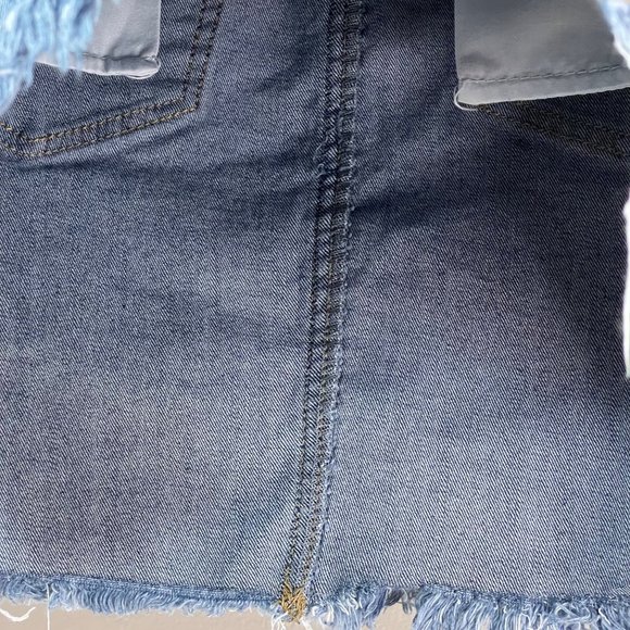 REWASH Vintage Reunion Destructed Denim Mini Skirt Size 28 - Picture 3 of 8